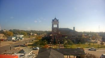 Weather camera view of City of Navasota.