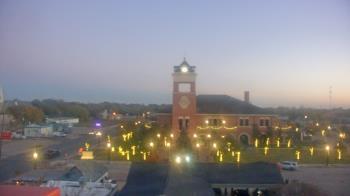 Weather camera view of City of Navasota.