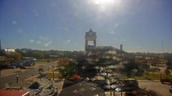 Weather camera view of City of Navasota.