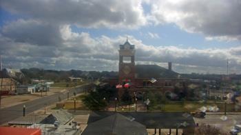 Weather camera view of City of Navasota.