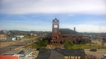 Weather camera view of City of Navasota.