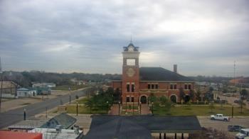 Weather camera view of City of Navasota.
