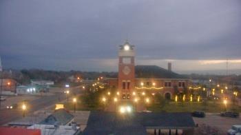 Weather camera view of City of Navasota.