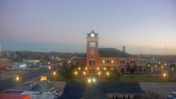 Weather camera view of City of Navasota.