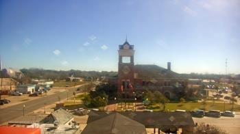 Weather camera view of City of Navasota.