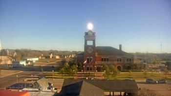 Weather camera view of City of Navasota.