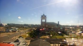 Weather camera view of City of Navasota.