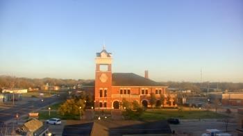 Weather camera view of City of Navasota.