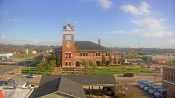 Weather camera view of City of Navasota.