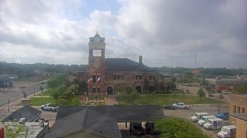 Weather camera view of City of Navasota.