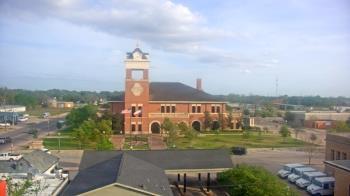 Weather camera view of City of Navasota.