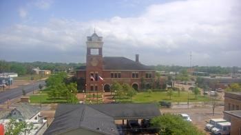 Weather camera view of City of Navasota.