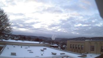 Weather camera view of Roy A Hunt Elementary School.