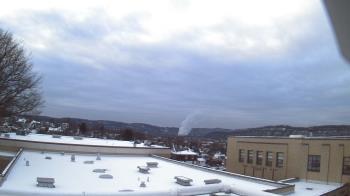 Weather camera view of Roy A Hunt Elementary School.