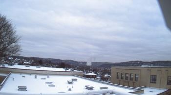 Weather camera view of Roy A Hunt Elementary School.