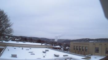 Weather camera view of Roy A Hunt Elementary School.