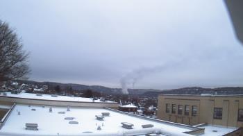 Weather camera view of Roy A Hunt Elementary School.