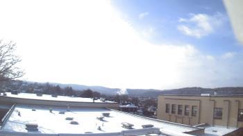 Weather camera view of Roy A Hunt Elementary School.