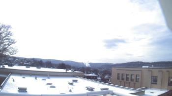 Weather camera view of Roy A Hunt Elementary School.