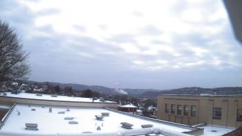 Weather camera view of Roy A Hunt Elementary School.