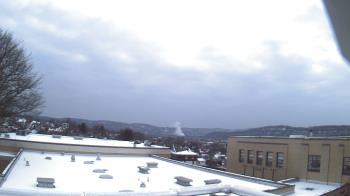 Weather camera view of Roy A Hunt Elementary School.