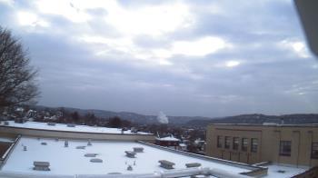 Weather camera view of Roy A Hunt Elementary School.