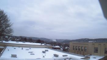 Weather camera view of Roy A Hunt Elementary School.