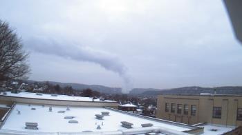 Weather camera view of Roy A Hunt Elementary School.
