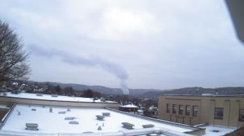 Weather camera view of Roy A Hunt Elementary School.