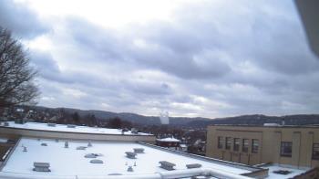 Weather camera view of Roy A Hunt Elementary School.