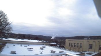 Weather camera view of Roy A Hunt Elementary School.