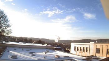 Weather camera view of Roy A Hunt Elementary School.
