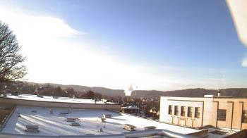 Weather camera view of Roy A Hunt Elementary School.