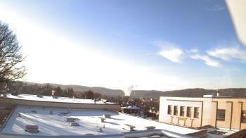Weather camera view of Roy A Hunt Elementary School.