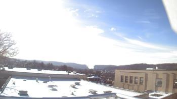 Weather camera view of Roy A Hunt Elementary School.
