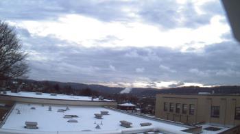 Weather camera view of Roy A Hunt Elementary School.