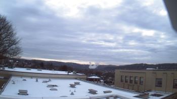 Weather camera view of Roy A Hunt Elementary School.