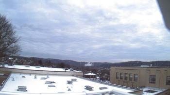 Weather camera view of Roy A Hunt Elementary School.