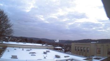 Weather camera view of Roy A Hunt Elementary School.
