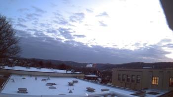 Weather camera view of Roy A Hunt Elementary School.