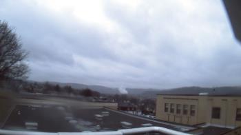 Weather camera view of Roy A Hunt Elementary School.