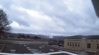 Weather camera view of Roy A Hunt Elementary School.