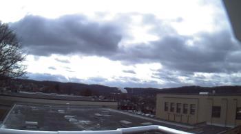 Weather camera view of Roy A Hunt Elementary School.
