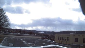 Weather camera view of Roy A Hunt Elementary School.