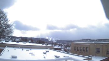 Weather camera view of Roy A Hunt Elementary School.