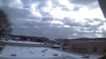Weather camera view of Roy A Hunt Elementary School.