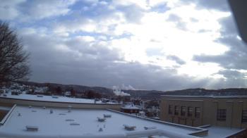 Weather camera view of Roy A Hunt Elementary School.