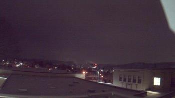Weather camera view of Roy A Hunt Elementary School.