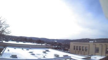 Weather camera view of Roy A Hunt Elementary School.