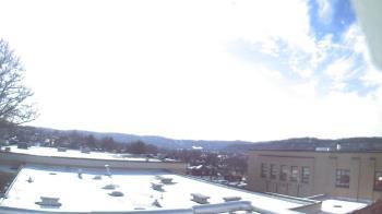 Weather camera view of Roy A Hunt Elementary School.